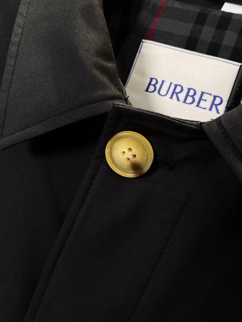 Burberry Outwear Seasonal 104625