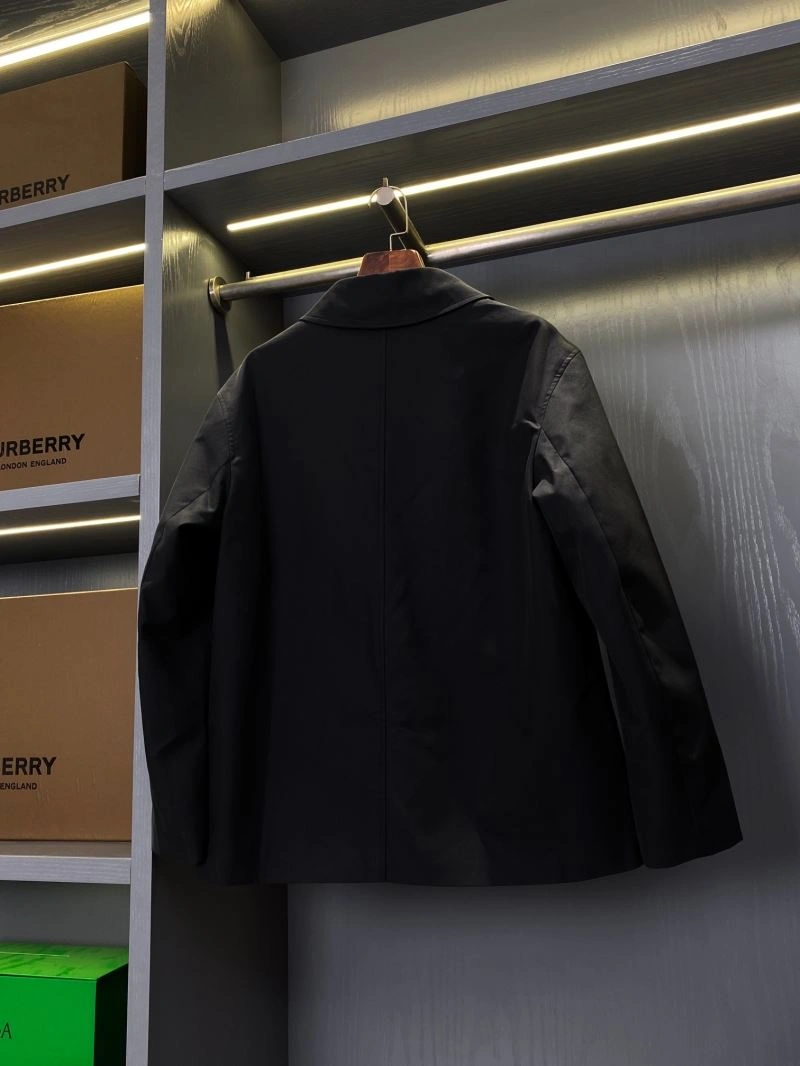 Burberry Outwear Seasonal 104625