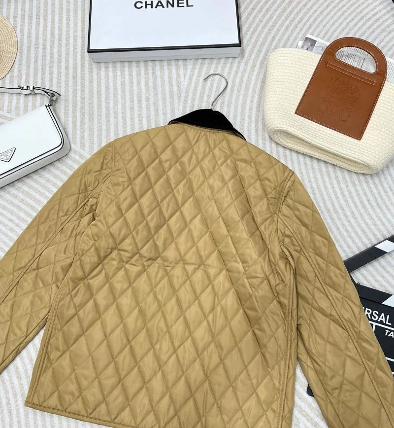 Attractive Burberry Outwear 104617