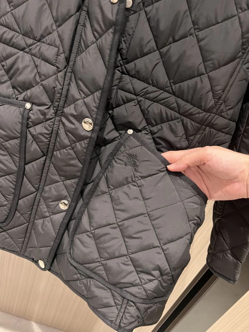 Burberry Outwear Stretchable 104615