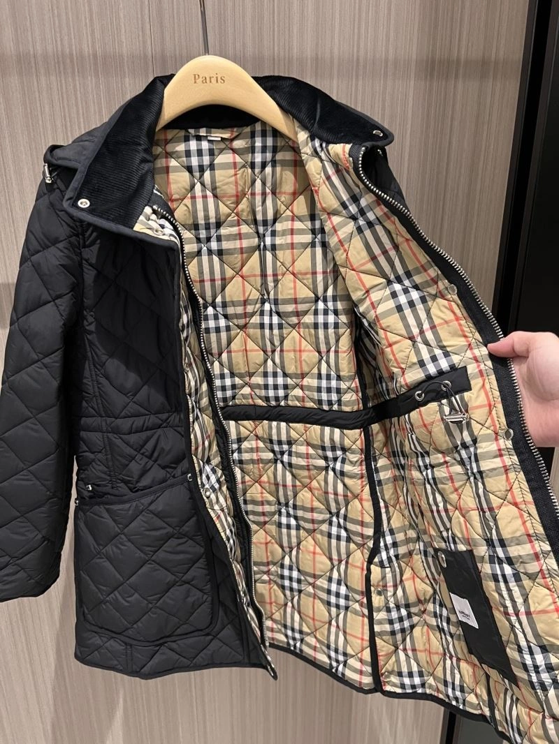 Burberry Outwear Stretchable 104615