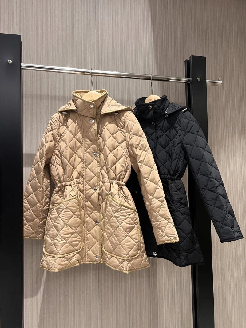 Burberry Outwear Stretchable 104615