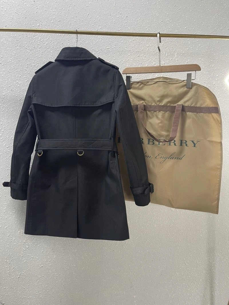 Burberry Outwear Unique 104613