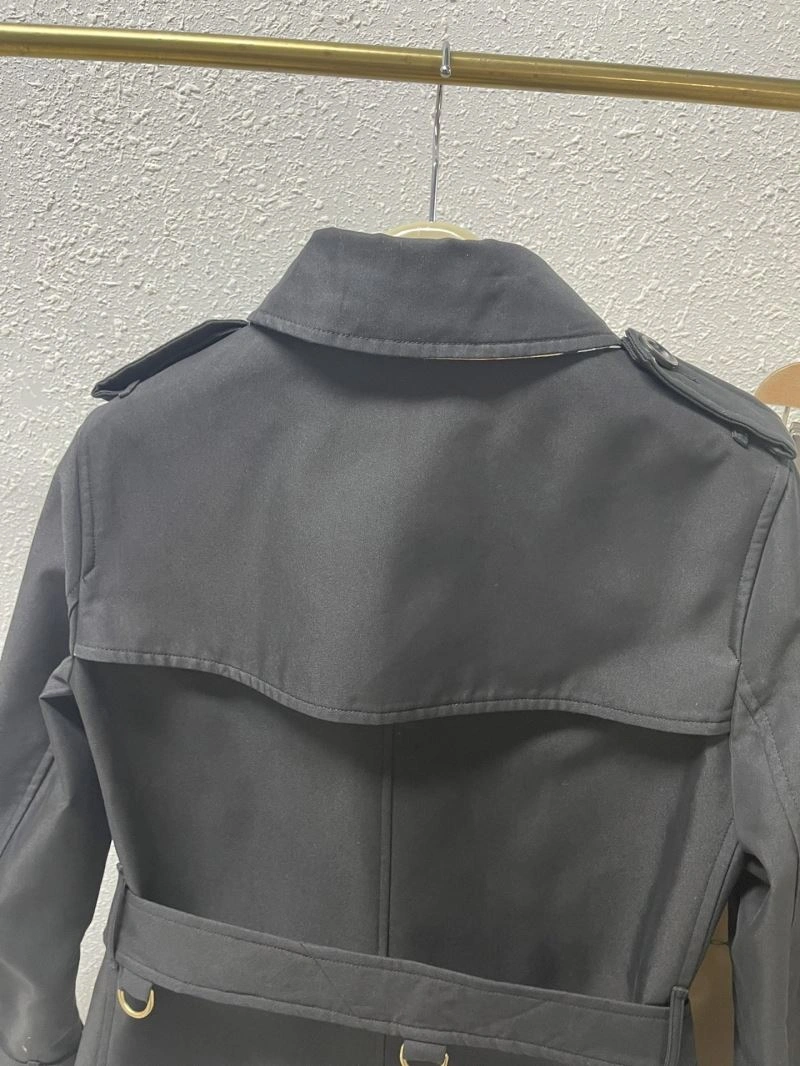 Burberry Outwear Unique 104613