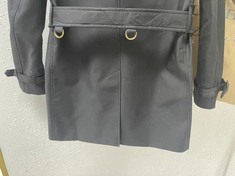 Burberry Outwear Unique 104613