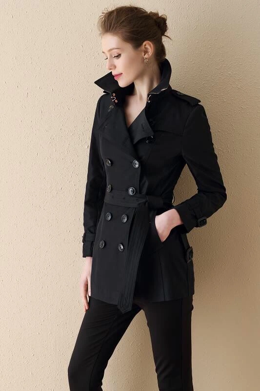 Flexible Burberry Outwear 104643