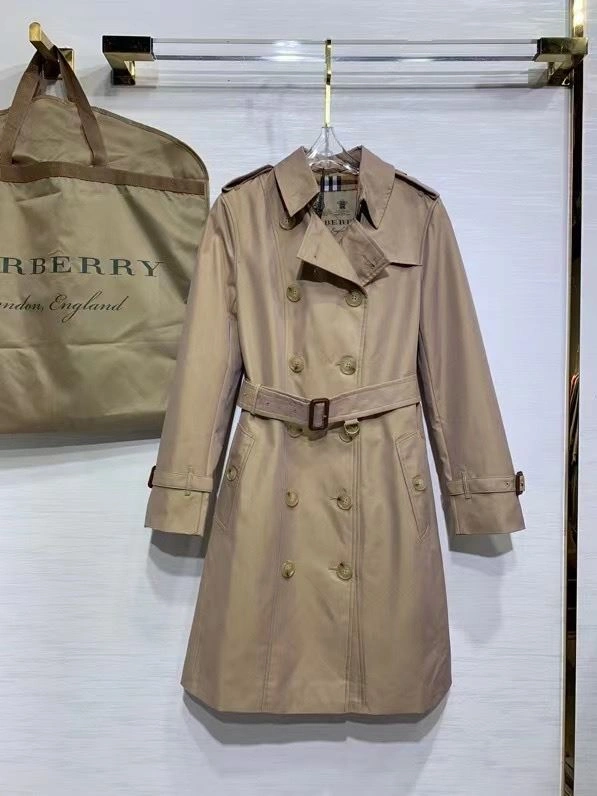 Burberry Outwear Upgraded 104607