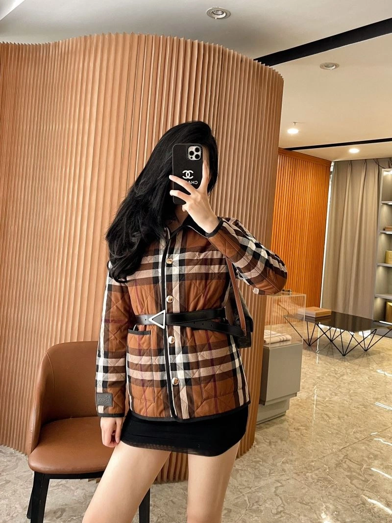 Tailored Burberry Outwear 104597