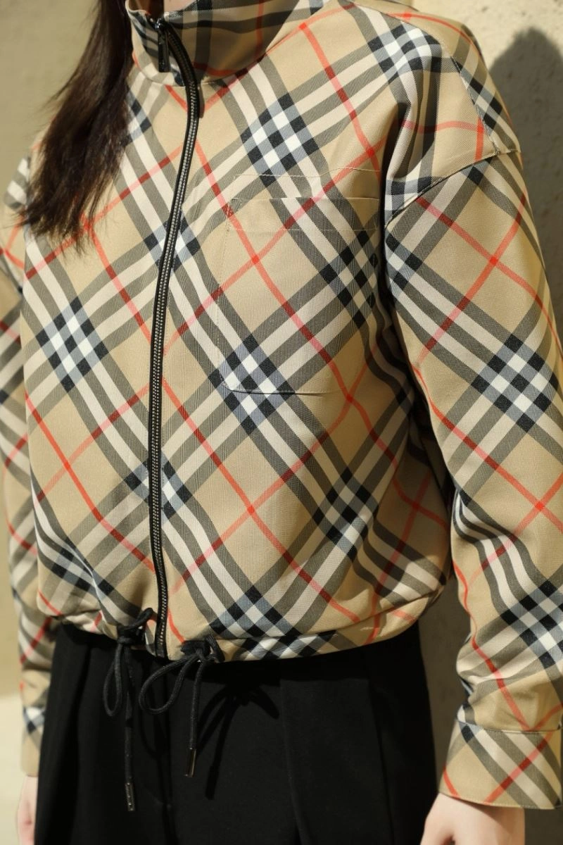 Burberry Outwear WrinkleFree 104593