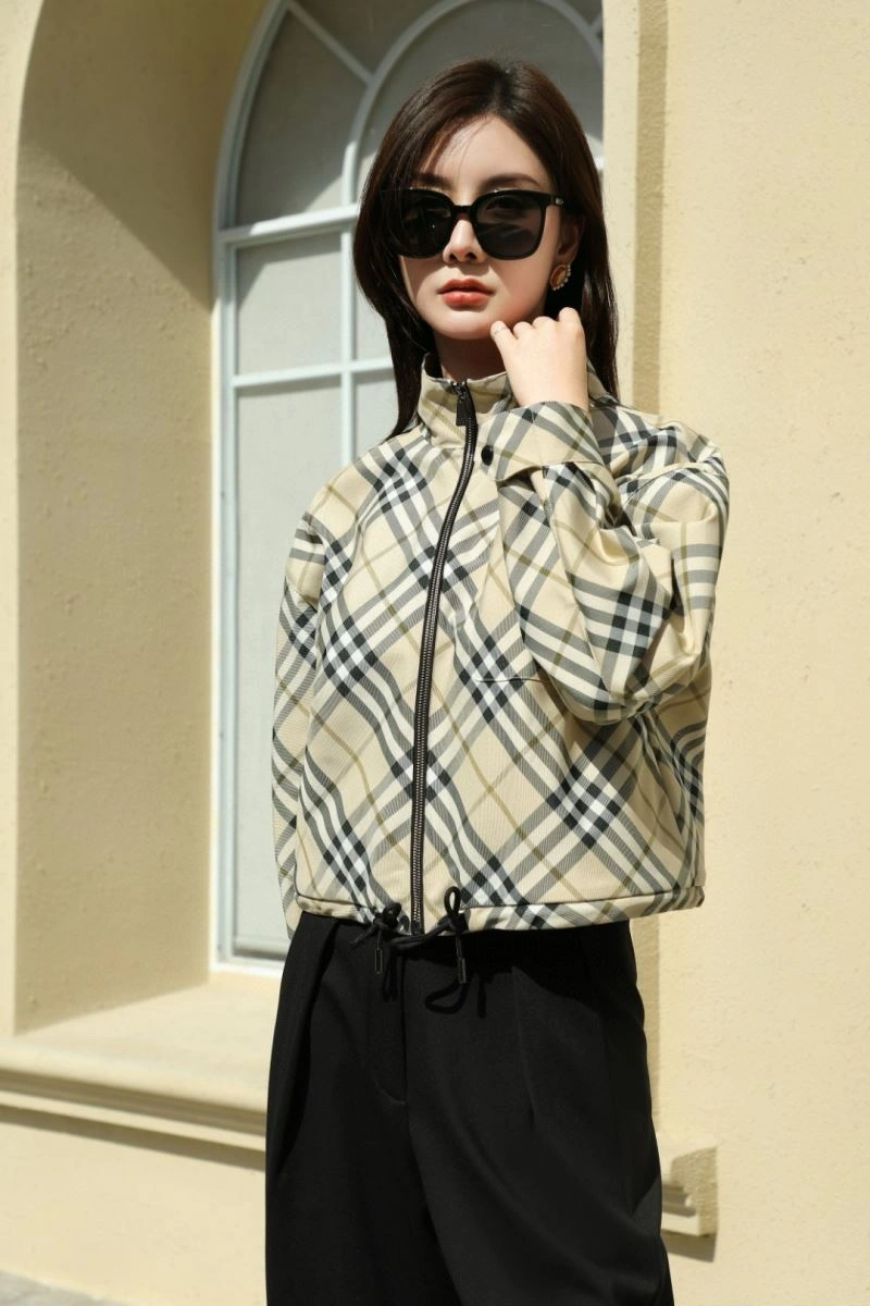 AllSeason Burberry Outwear 104592