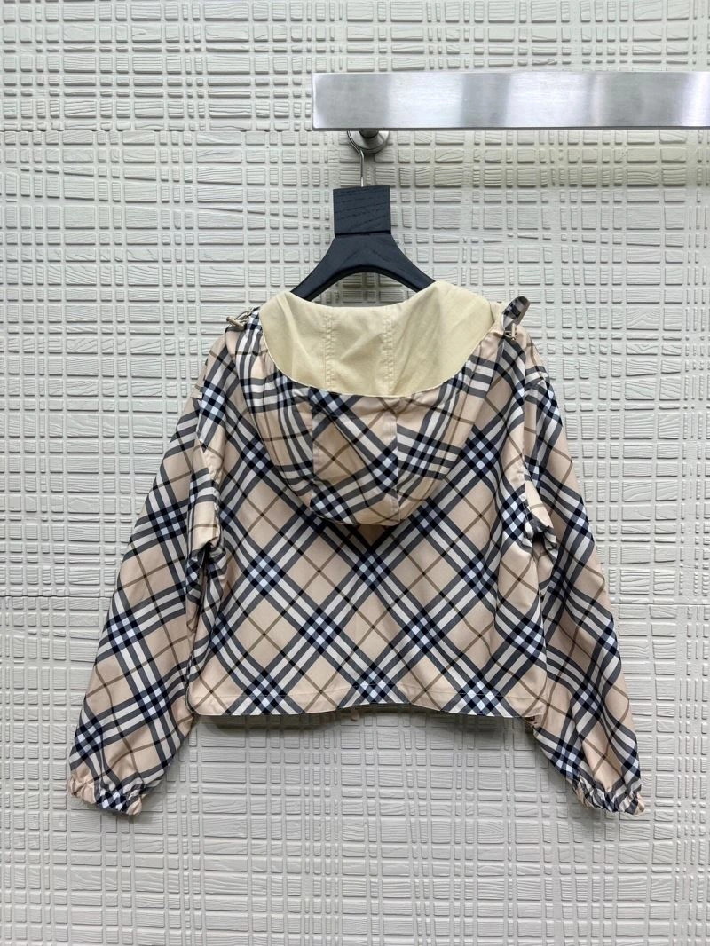 Burberry Outwear Contemporary 104587