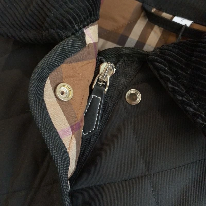 Burberry Outwear FreshLook 104581