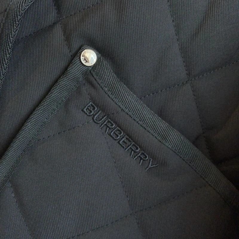 Burberry Outwear FreshLook 104581