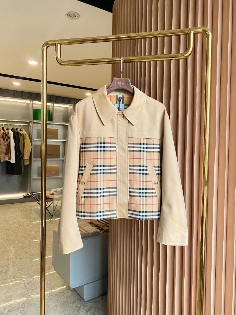 Burberry Outwear ModernLook 104572