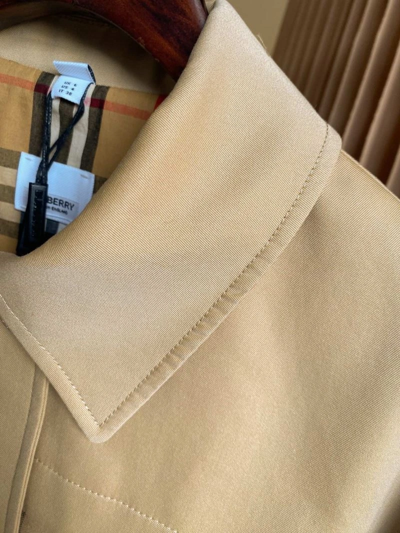Burberry Outwear ModernLook 104572