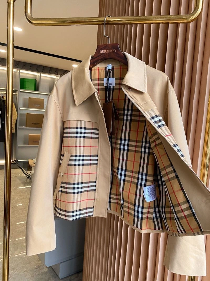 Burberry Outwear ModernLook 104572