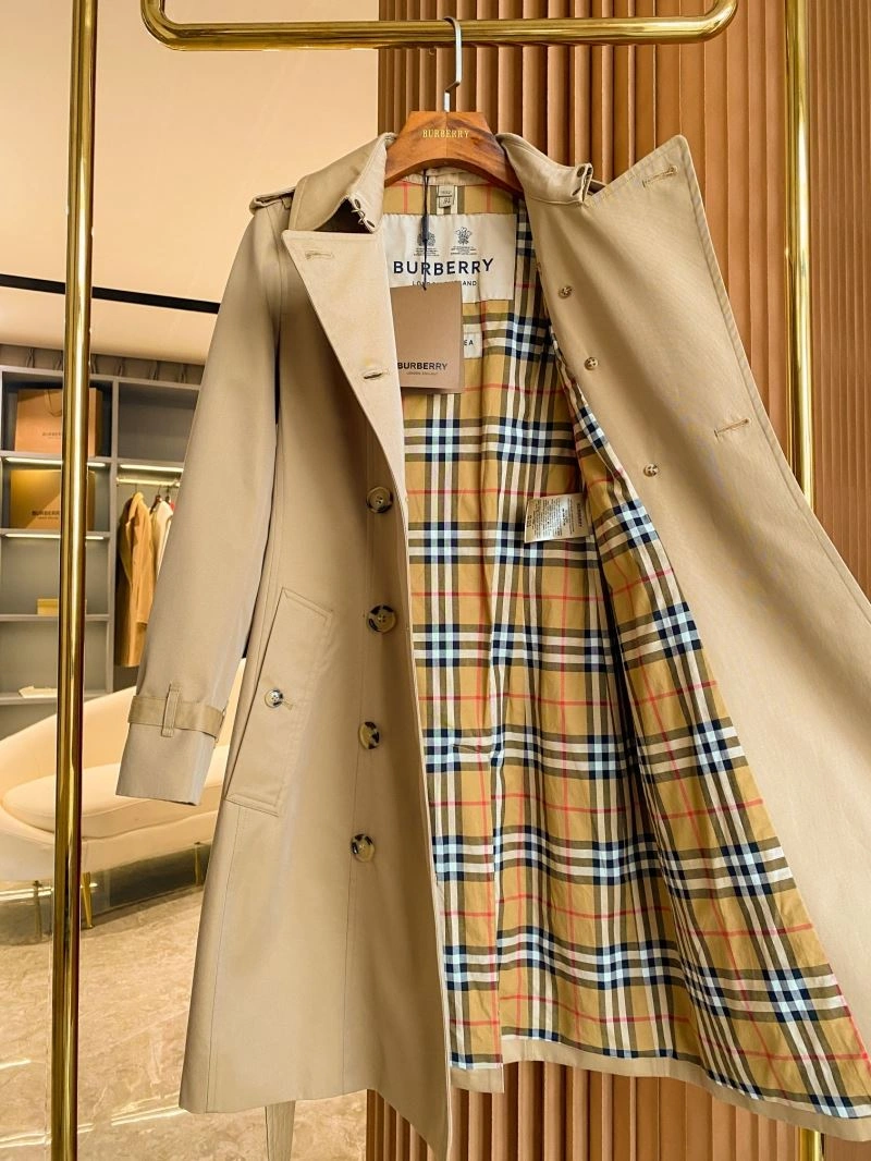 Burberry Outwear Functional 104571