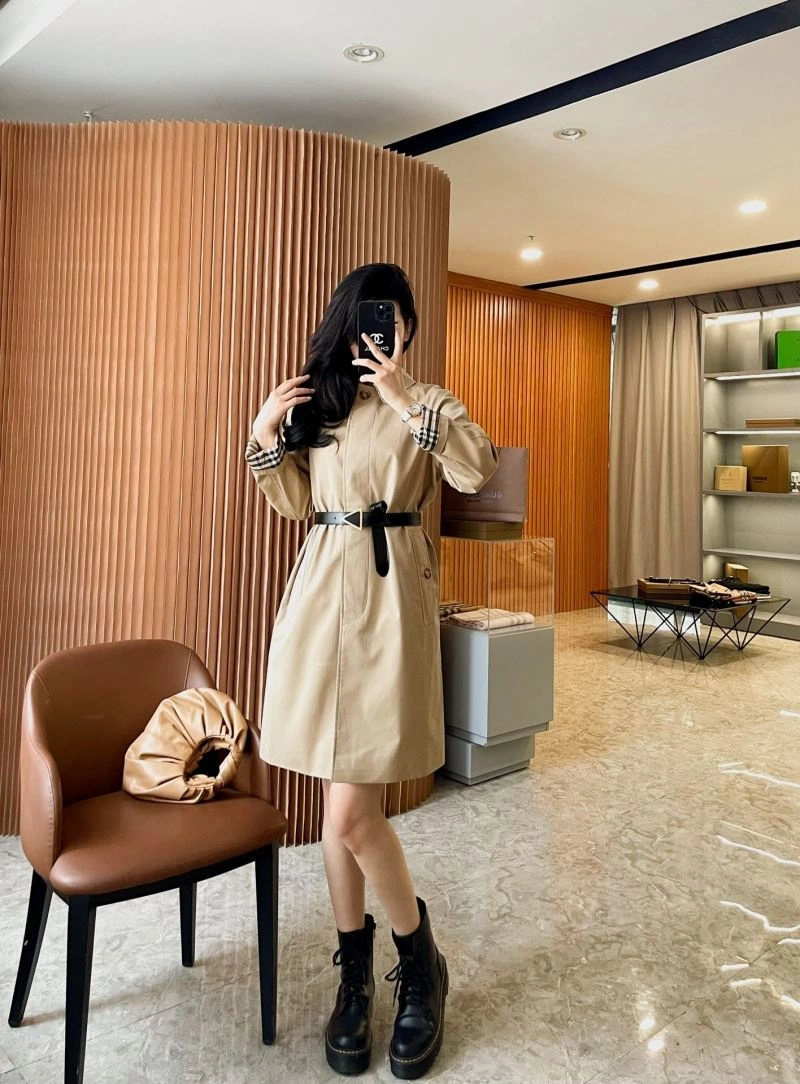 FlexibleFit Burberry Outwear 104565