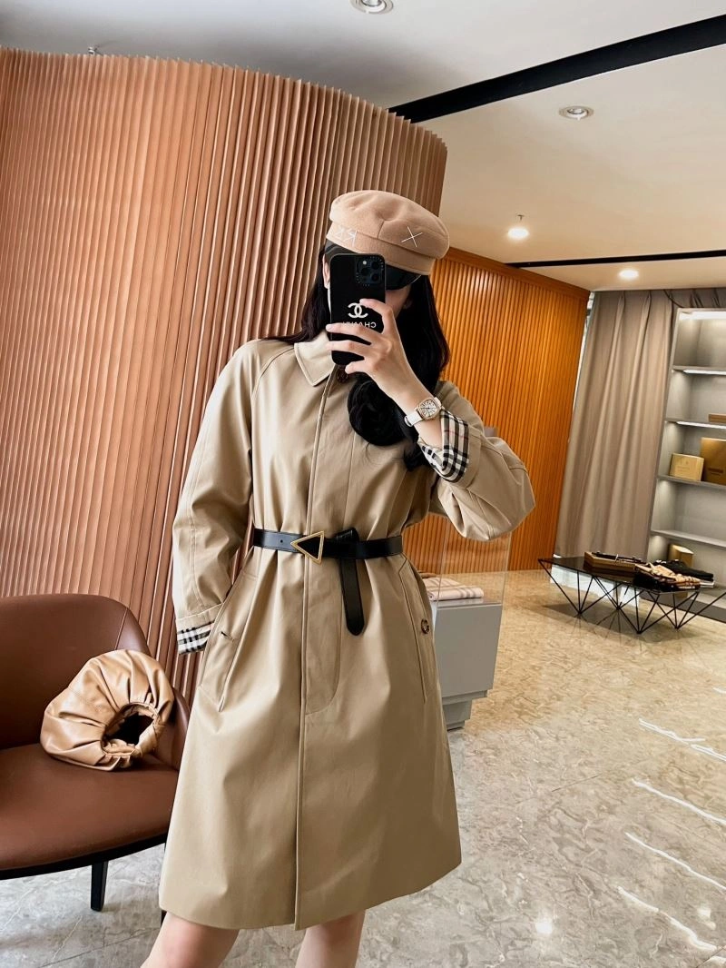 FlexibleFit Burberry Outwear 104565