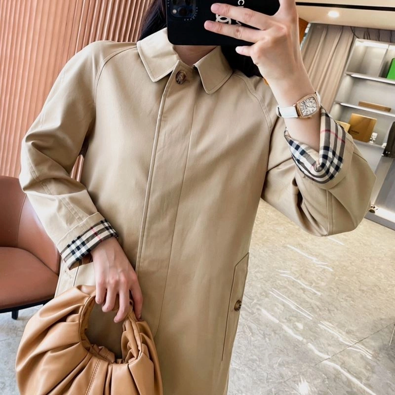 FlexibleFit Burberry Outwear 104565