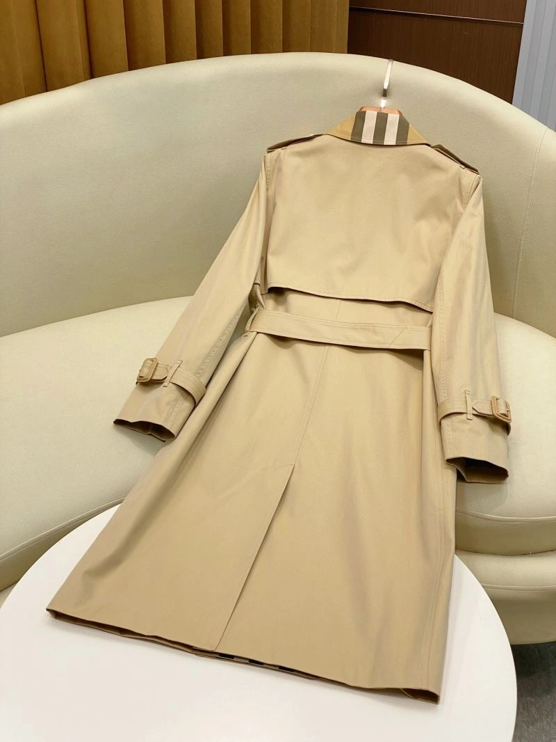 Burberry Outwear Resilient 104561