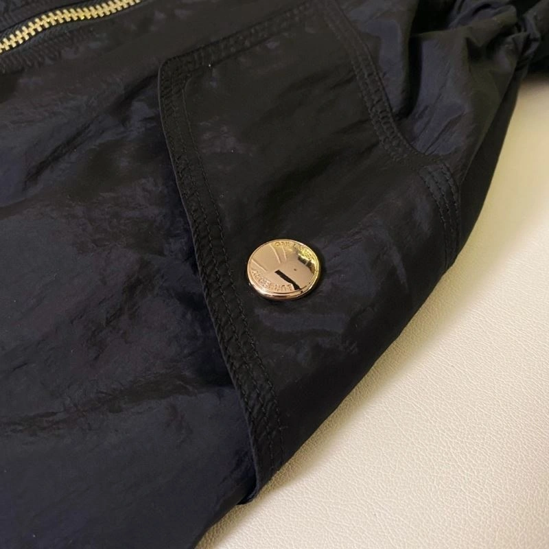 Burberry Outwear Breathable 104559