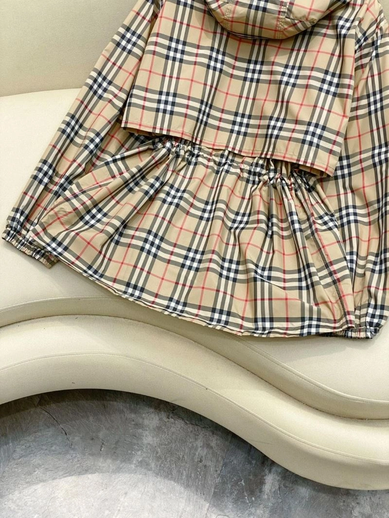 WeatherProof Burberry Outwear 104557