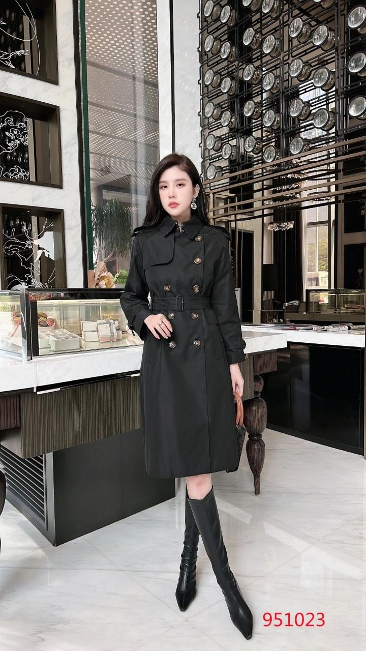 Burberry Outwear OnTrend 104553