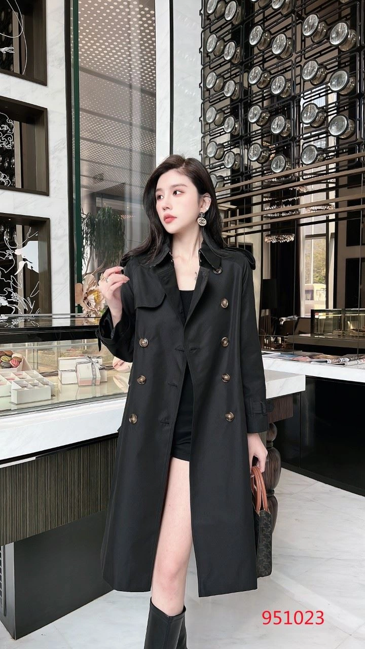 Burberry Outwear OnTrend 104553