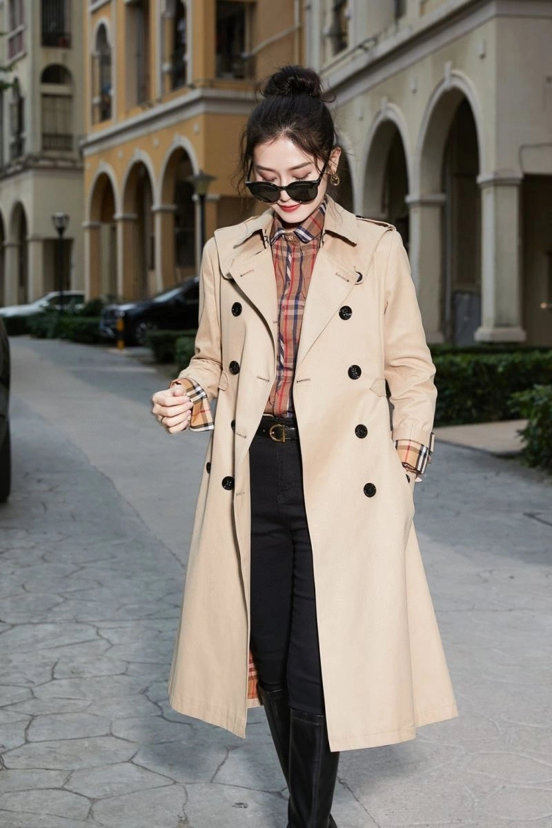 Tailored Burberry Outwear 104552