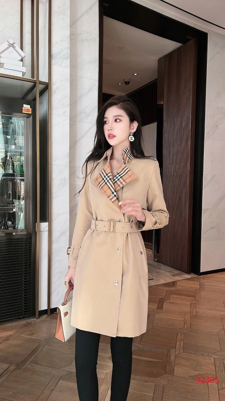 FashionForward Burberry Outwear 104588