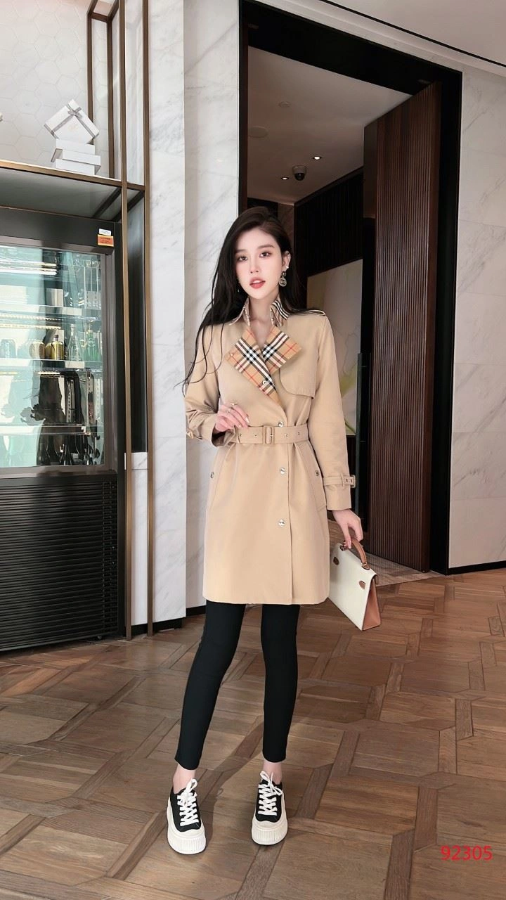 FashionForward Burberry Outwear 104588