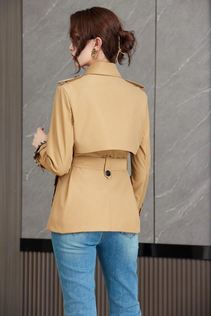 Burberry Outwear EasyMatch 104582