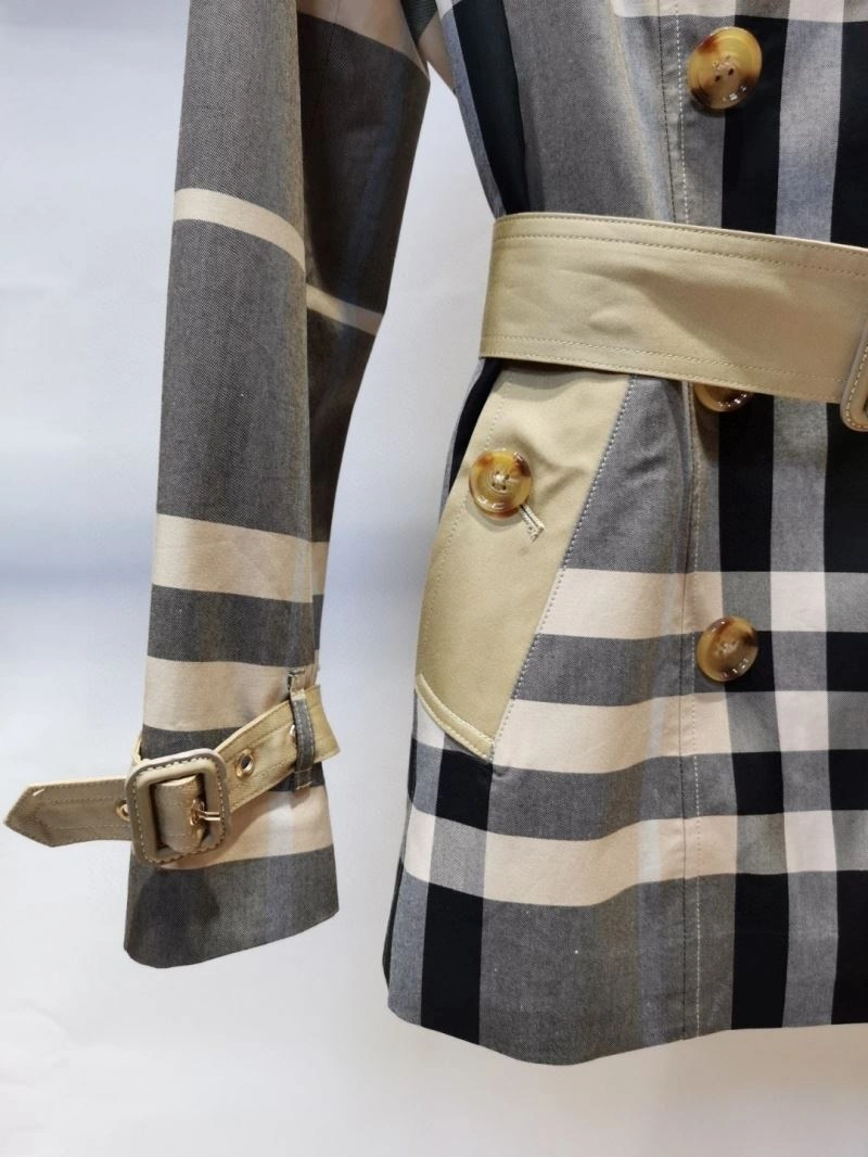 Stylish Burberry Outwear 104542