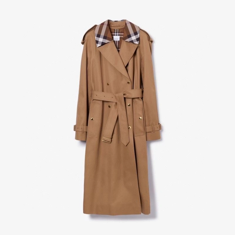 Effortless Burberry Outwear 104538