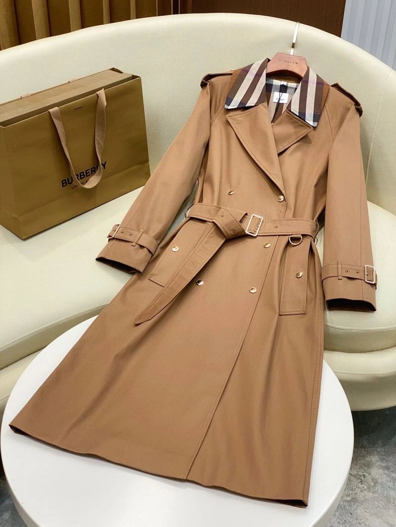 Effortless Burberry Outwear 104538
