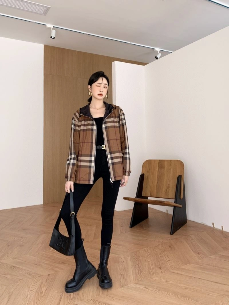 Snug Burberry Outwear 104532