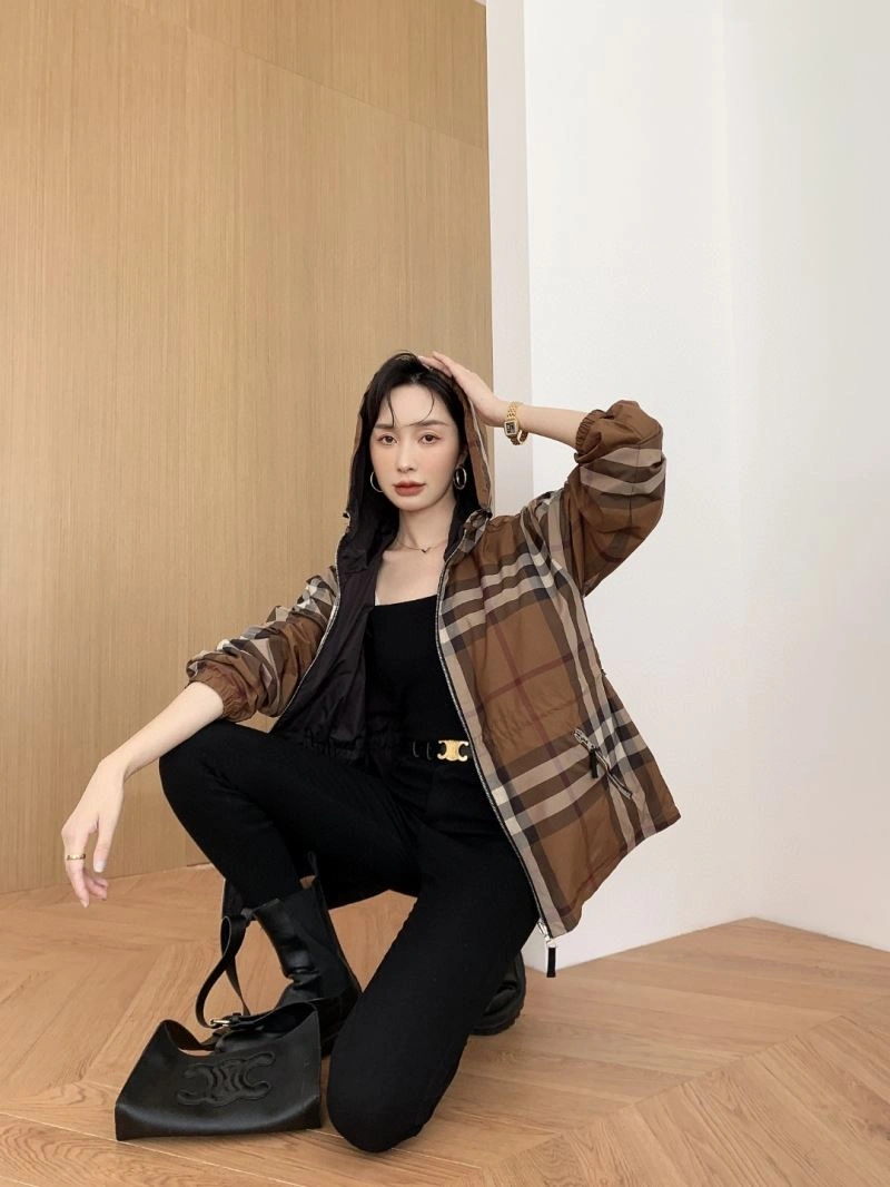 Snug Burberry Outwear 104532