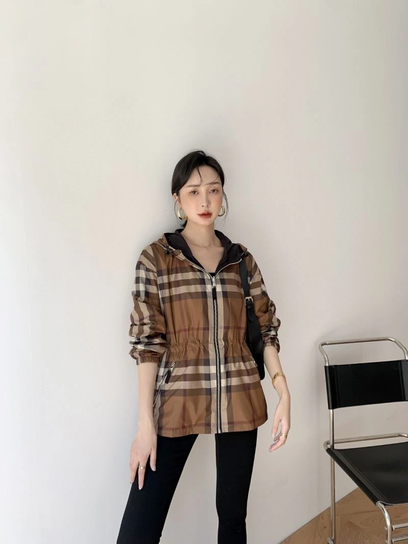 Snug Burberry Outwear 104532
