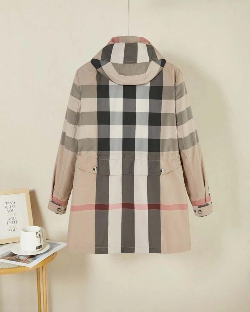 Burberry Outwear WeatherProof 104523