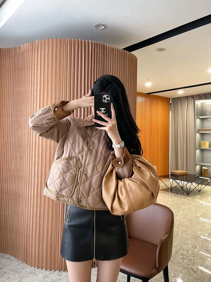 UrbanStyle Burberry Outwear 104520