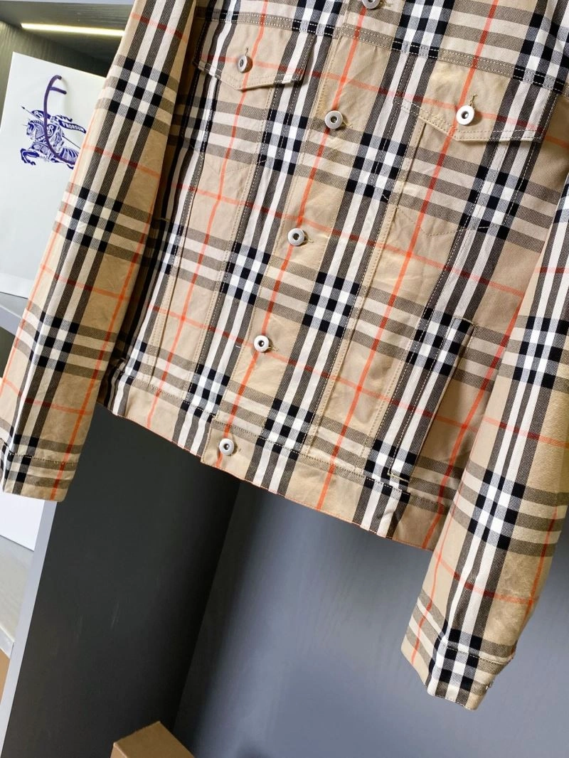 HighPerformance Burberry Outwear 104516