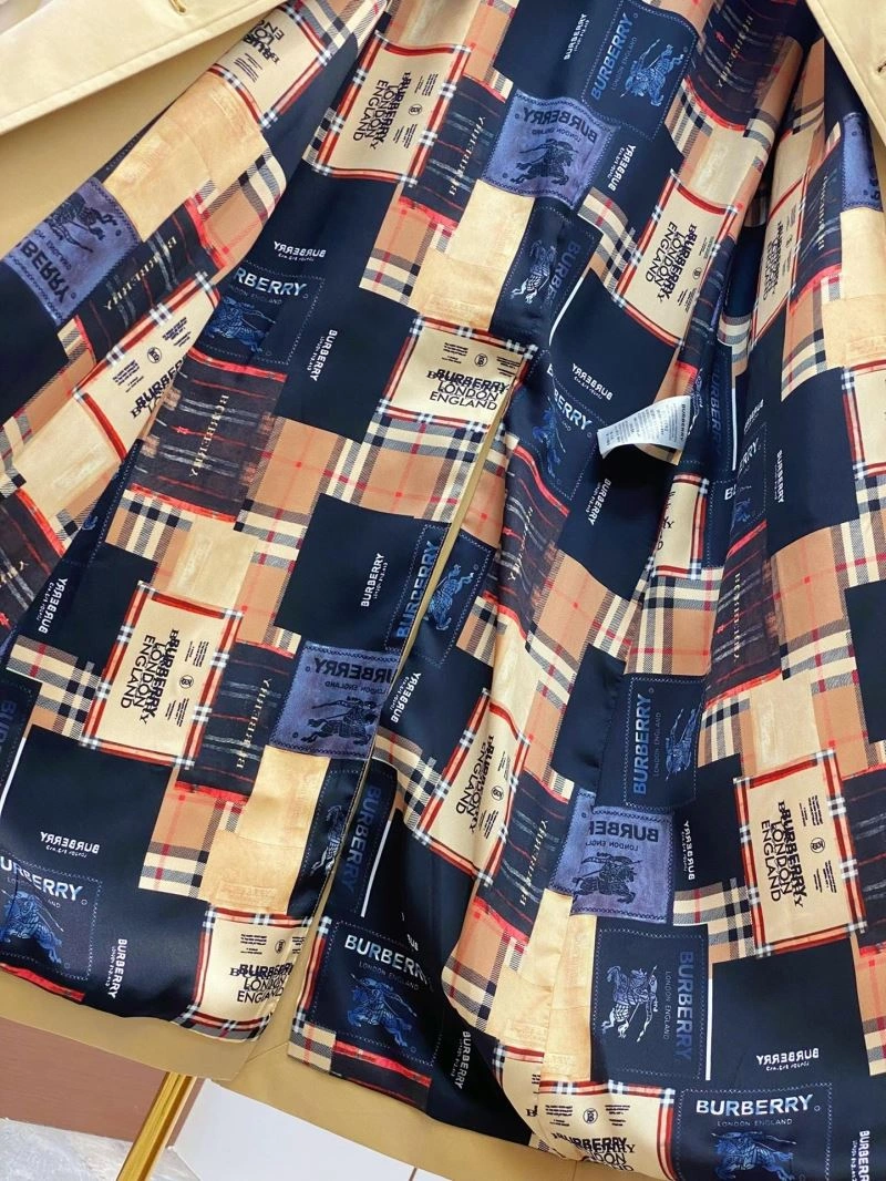 Tailored Burberry Outwear 104514