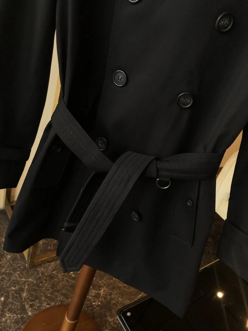 Burberry Outwear Minimalist 104511