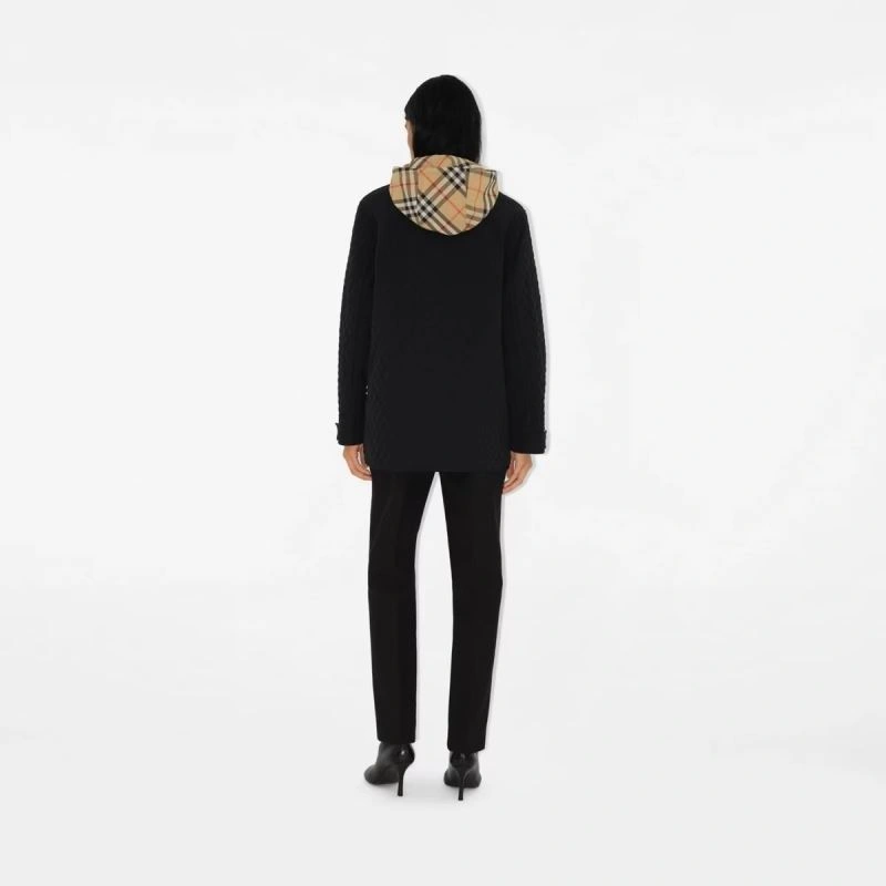 Vibrant Burberry Outwear 104501