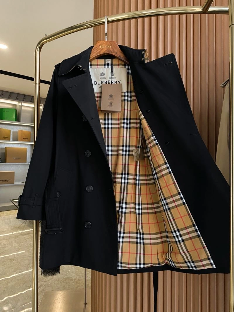 Burberry Outwear OnTrend 104499