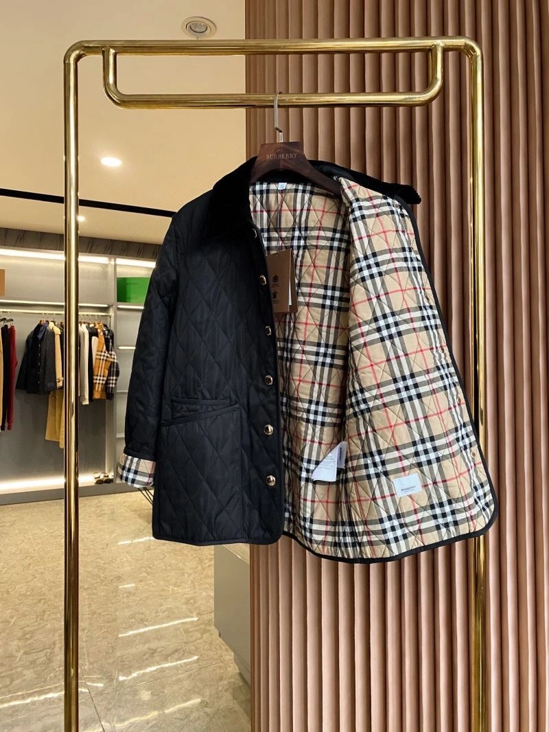 Modern Burberry Outwear 104492