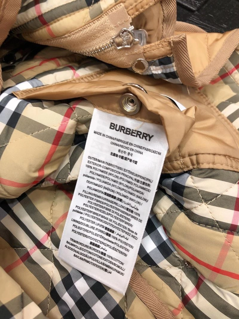 Burberry Outwear SportInspired 104491