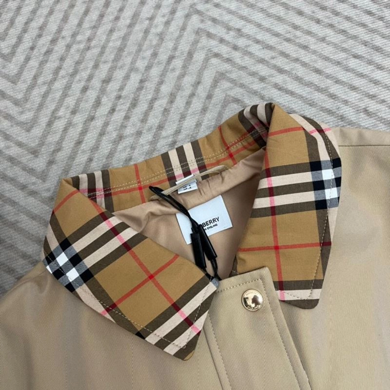 SunProtective Burberry Outwear 104521