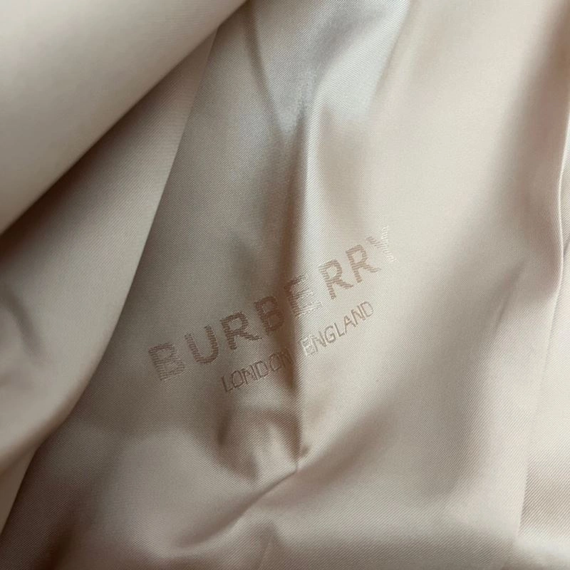 SunProtective Burberry Outwear 104521